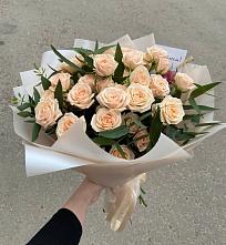 Букет Кремовые розы Латте в Шепси