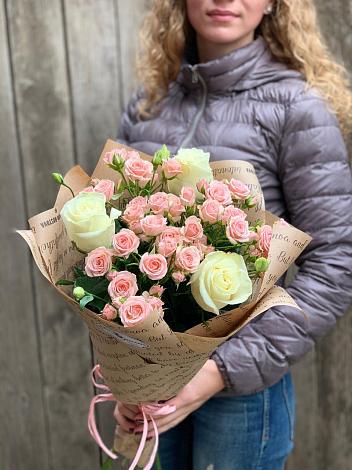 Букет цветов из: Розы в Шепси